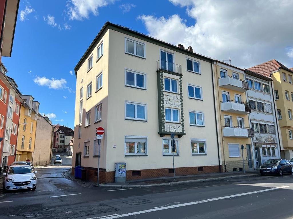 Stilvolle Wohnung An Der Alten Mainbruecke Вюрцбург Екстериор снимка